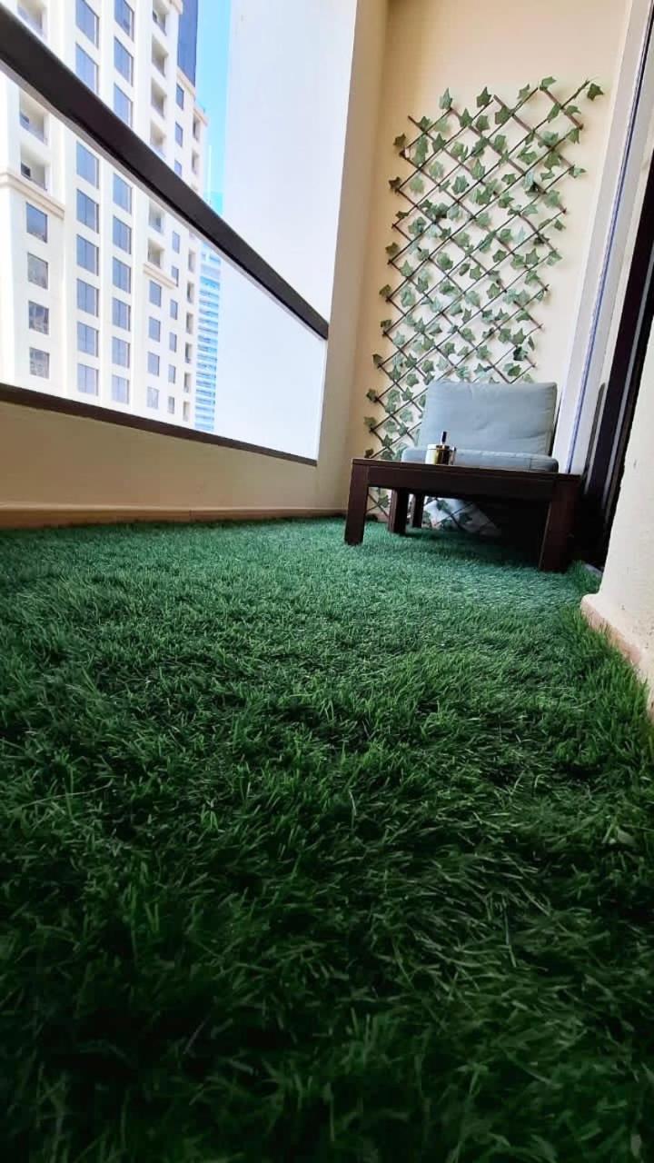Breathtaking Sea And Palm View Spacious With Vibrant Vibes In Jbr By Sweet Homes